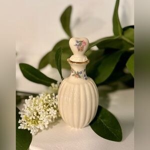 Old Vintage "FLOWER Motive" by LENOX Ceramic Perfume/Snuff Bottle Made in USA